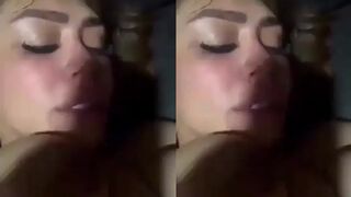 عاهرة مصريه مشهورة تتناك من عنتيل يكيف كسها