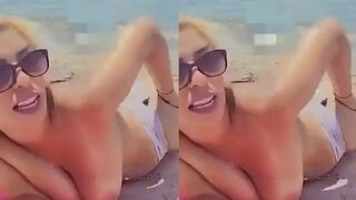 طياز شرموطه حلوه على الشاطئ
